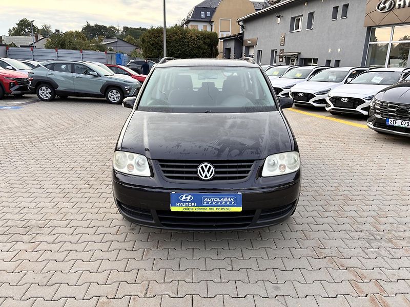 Volkswagen Touran 1.9TDi 74kW  - fotka 2 z 19