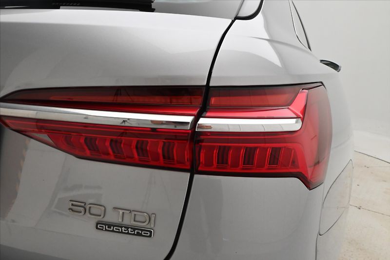 Audi A6 Avant 3,0 TDI V6 210kW MHEV Zá - fotka 30 z 31