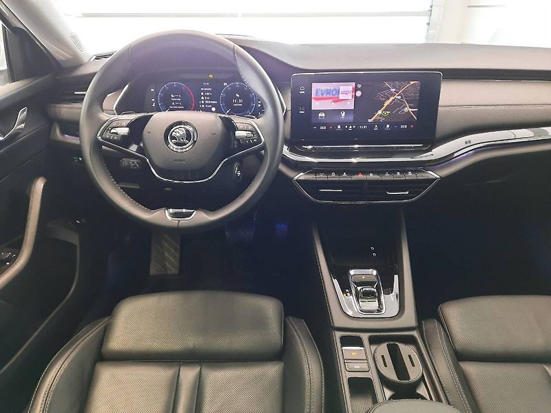 Škoda Octavia (2022) Combi Style Plus 2.0 TDI (110k - fotka 11 z 33