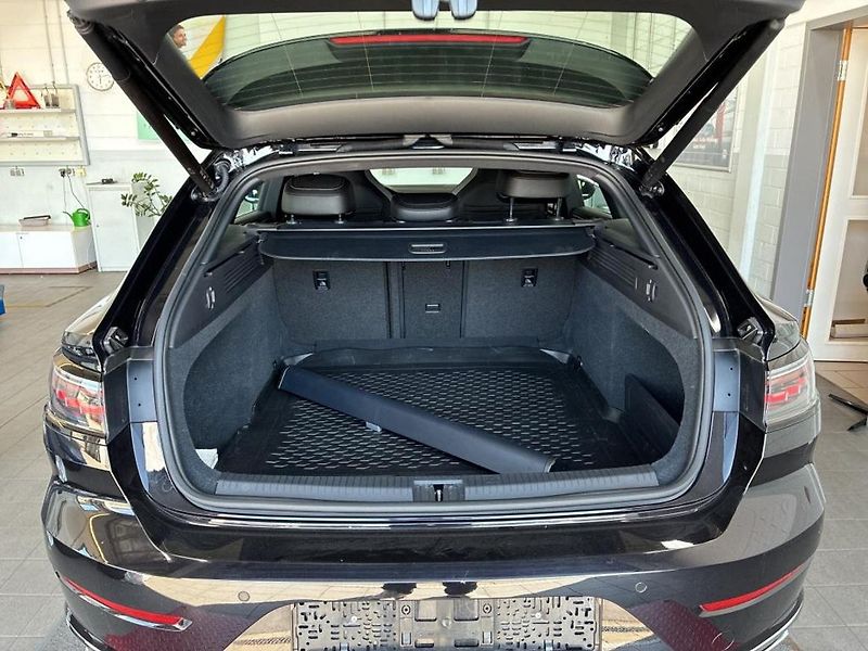 Volkswagen Arteon Shooting Brake R-LINE 2,0TD 147kw DSG 4MOTION - fotka 5 z 12