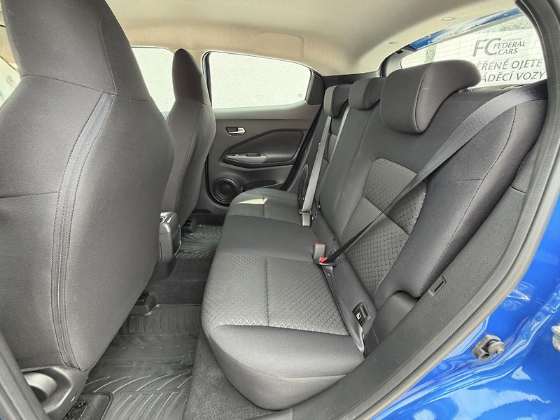 Nissan Juke 1.0 DIG-T 114 HP Acenta Trumf - fotka 21 z 25