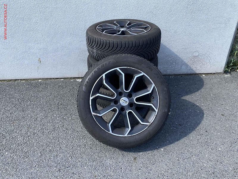 Honda HR-V (2018) 1.5i-VTEC, ČR, Executive, AT - fotka 19 z 19