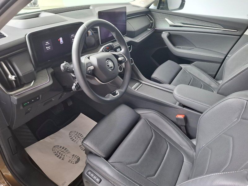 Škoda Kodiaq (2024) Exclusive Selection 4X4 TD 142 - fotka 35 z 37