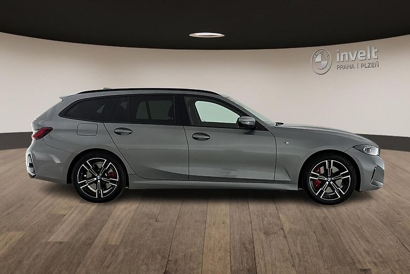 BMW Řada 3 řady 3 | 320d xDrive - fotka 2 z 27