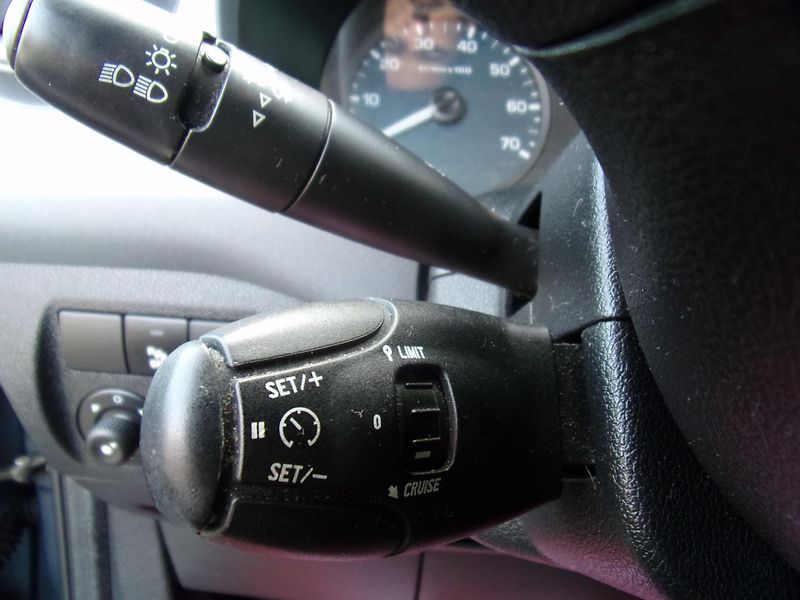 Citroën Berlingo (2009) 1,6i KLIMA VÝHŘEV  - fotka 23 z 31