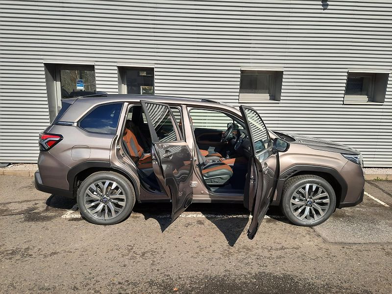 Subaru Forester (2025) NOVÝ FORESTER 2,0i TOURING - fotka 45 z 48