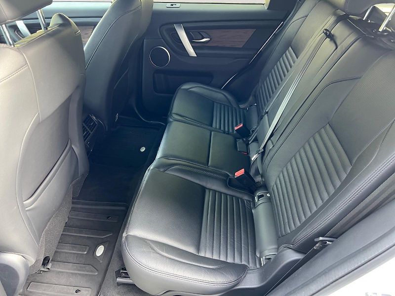 Land Rover Discovery Sport (2021) 2.0 Si4 183kW 4X4 CZ DPH  - fotka 13 z 25