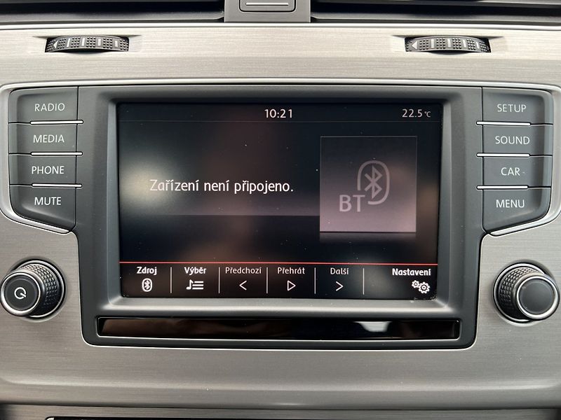 Volkswagen Golf (2015) VII 2.0TDi 110kW! Xenony! - fotka 26 z 29