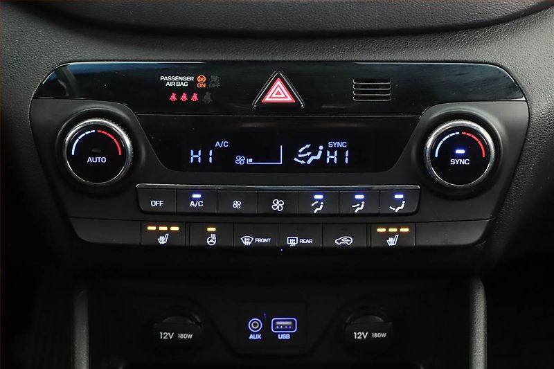 Hyundai Tucson (2018) 1.7 CRDi, Navi, Tempomat - fotka 12 z 19