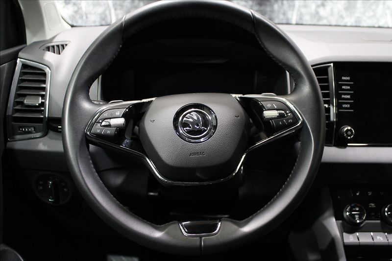 Škoda Karoq 2,0 TDI DSG style 1.maj, CZ - fotka 20 z 33