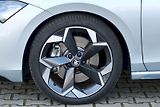 Škoda Superb (2025) Combi SportLine  2,0 TSi/150 k - náhled 32