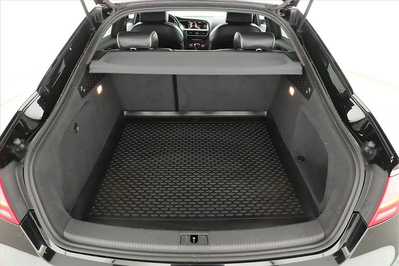 Audi A5 (2015) 2.0 TDI, Automat, Kůže, Navi - fotka 19 z 20