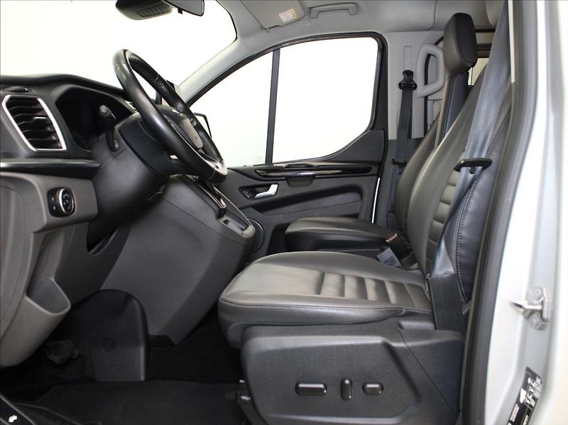 Ford Tourneo Custom 2,0 EB 136kW AT Kůže 117tkm.ČR - fotka 6 z 24