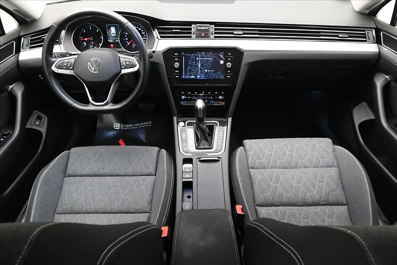 Volkswagen Passat 2,0 TDI 110kW DSG Business Zár - fotka 15 z 31