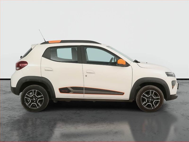 Dacia Spring (2022) Electric 45 (27 kWh), SoH 91% - fotka 6 z 18