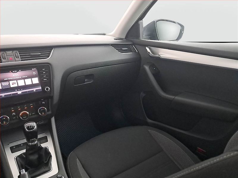 Škoda Octavia (2018) Ambition 2.0 TDI, Navi - fotka 8 z 18