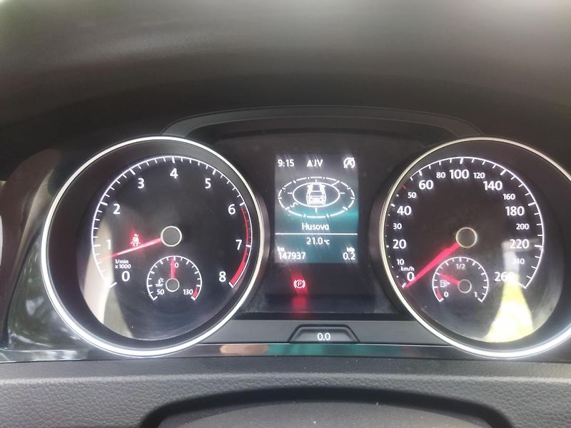 Volkswagen Golf (2016) VII. 1.2 TSI / 81 kW, GPS, - fotka 11 z 36