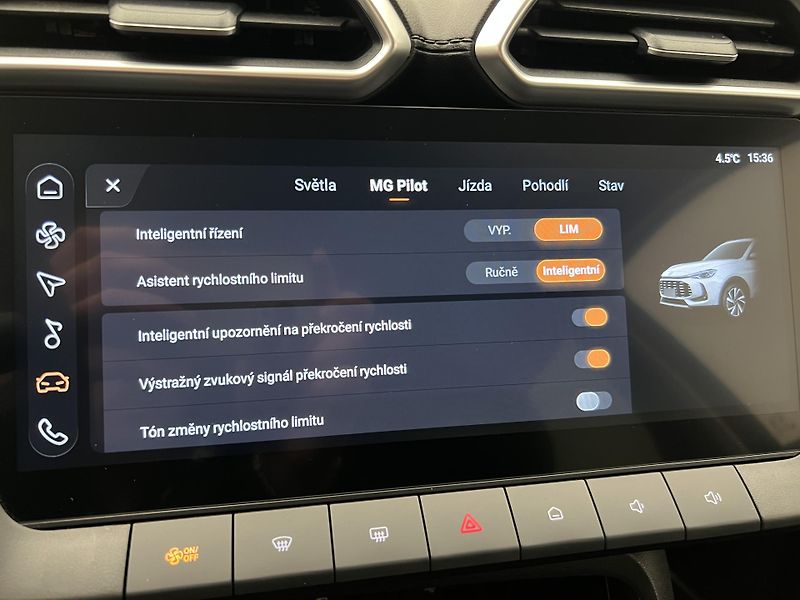 MG ZS 1.5 ICE ELEGANCE CZ 1.maj. - fotka 31 z 38