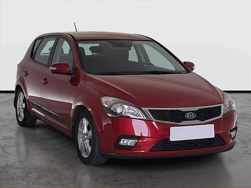 Kia Ceed (2011) 1.6 CVVT, Tempomat - fotografie inzerátu