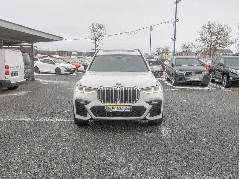 BMW X7 (2019) ČR 3.0i 250KW 7sed – INDIVIDUÁ - fotka 2 z 59