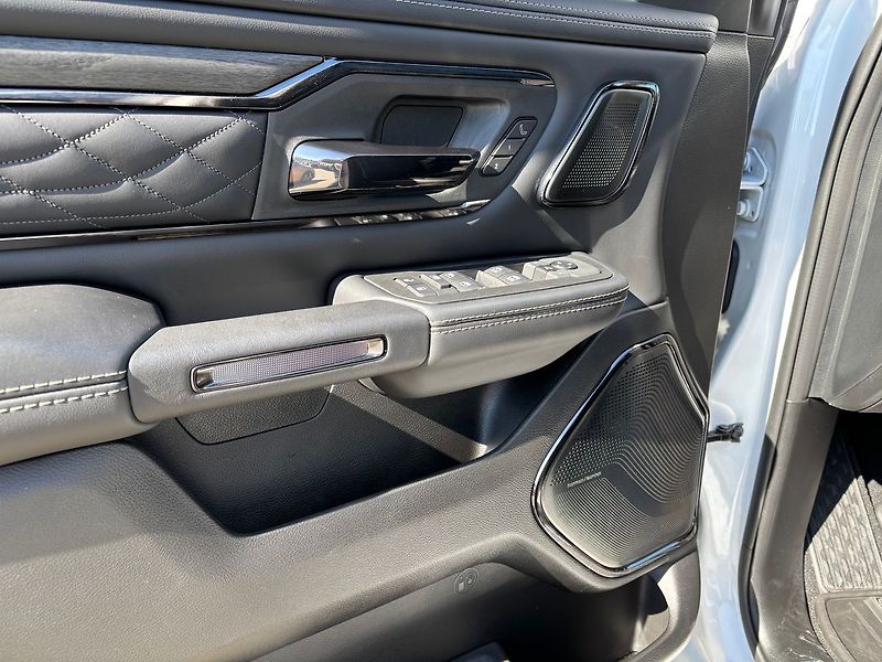 Dodge RAM 3.0 I6 548k LIMITED NIGHT RAMB - fotka 28 z 88