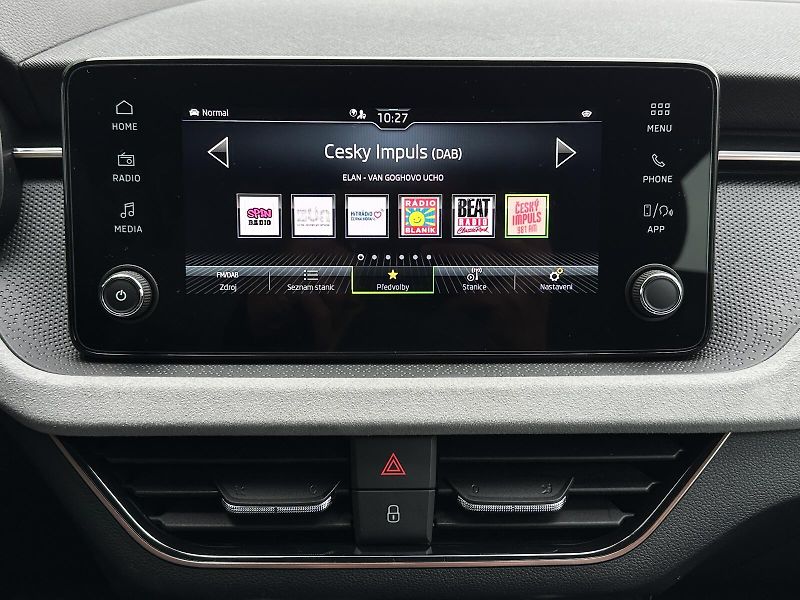 Škoda Scala 1.0TSi DSG 116PS LED V.Cockpit - fotka 26 z 46