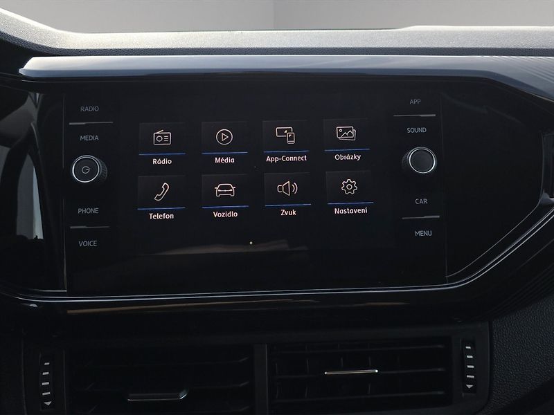Volkswagen T-Cross (2019) 1.0 TSi 85kW, LED, DPH - fotka 19 z 24