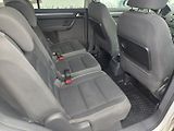Volkswagen Touran (2012) 2.0 TDI DSG - náhled 17
