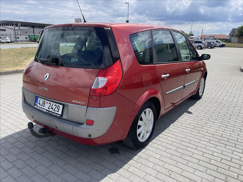 Renault Grand Scénic 1,5 Dci 78kw ESP Tažné Klimatr - fotka 4 z 30