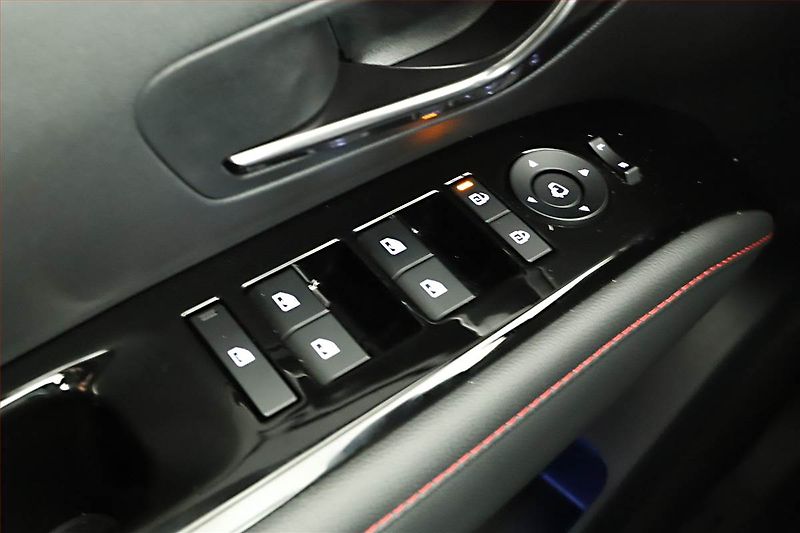 Hyundai Tucson (2025) 1.6 T-GDI, N-LINE, AUTOMAT - fotka 17 z 17