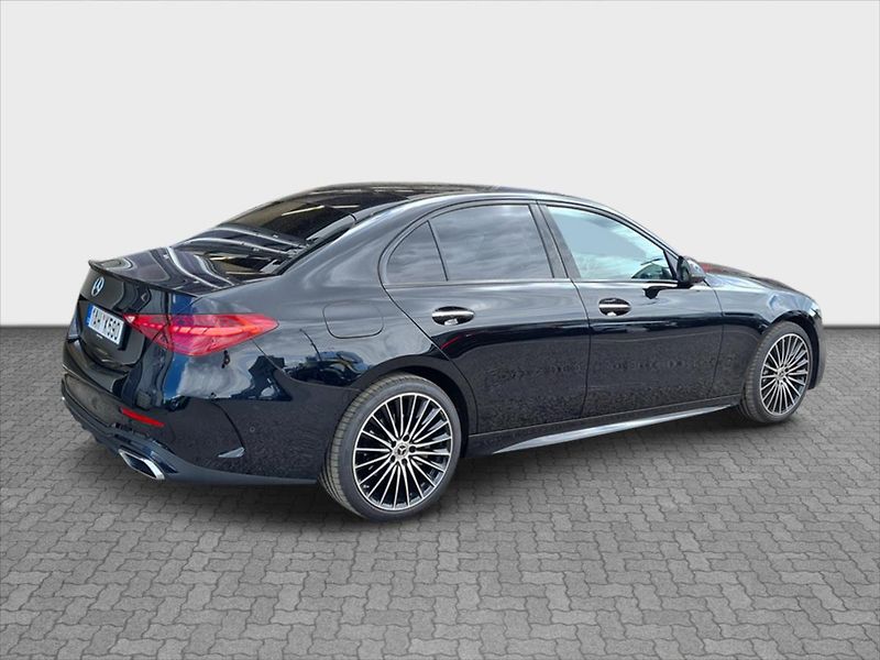 Mercedes-Benz Třídy C 300 d 4MATIC AMG Style Edition - fotka 5 z 22