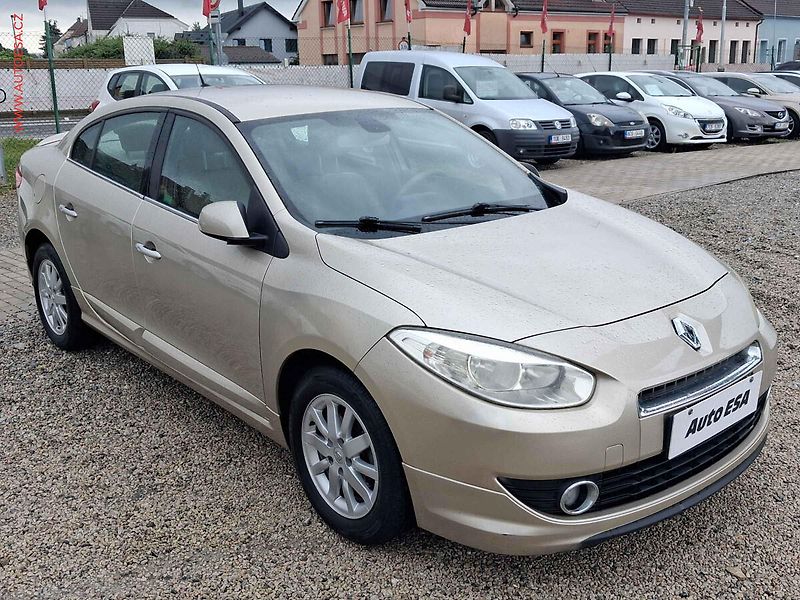 Renault Fluence (2010) 1.6 i, ČR, autoAC, temp. - fotografie inzerátu