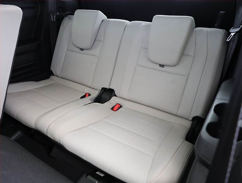 Renault Espace (2023) E-Tech FHEV 200 - fotka 19 z 24