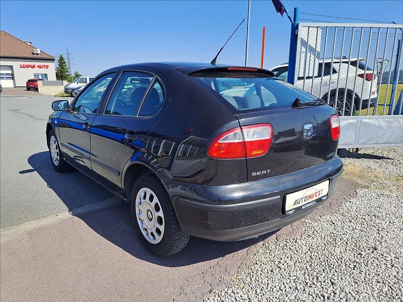 Seat Leon 1,4 i - fotka 4 z 13