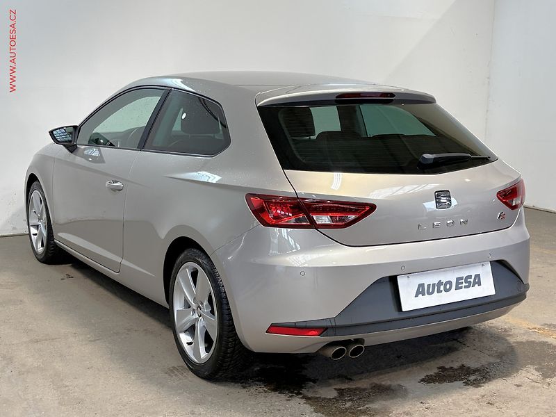Seat Leon (2014) 1.4TSi, FR, LED, +kola - fotka 6 z 15