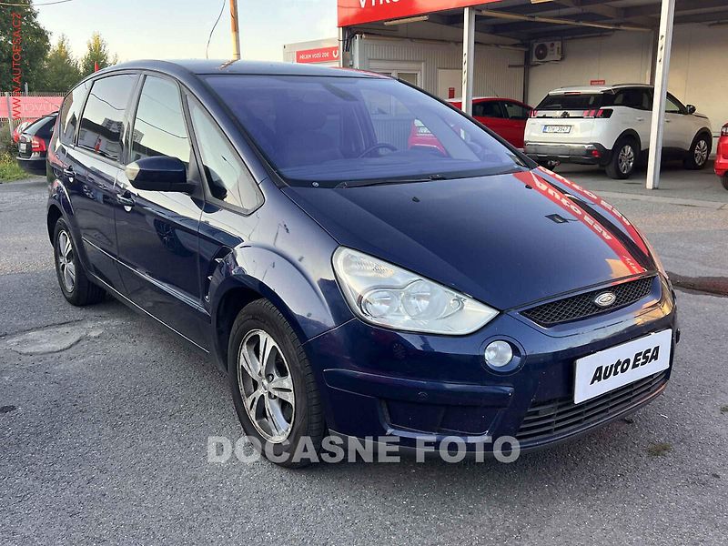Ford S-MAX (2007) 1.8 TDCi, 7 míst - fotka 1 z 3