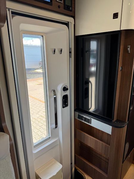 Hymer Ostatní B-ModernComfort T 680 - fotka 19 z 43