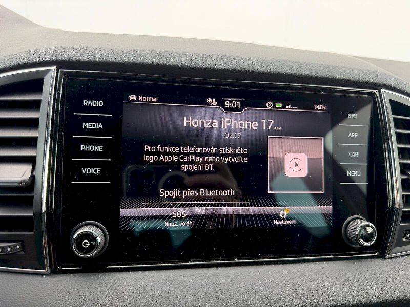 Škoda Karoq (2023) 1.5 TSI 110kW DSG Style - fotka 22 z 35