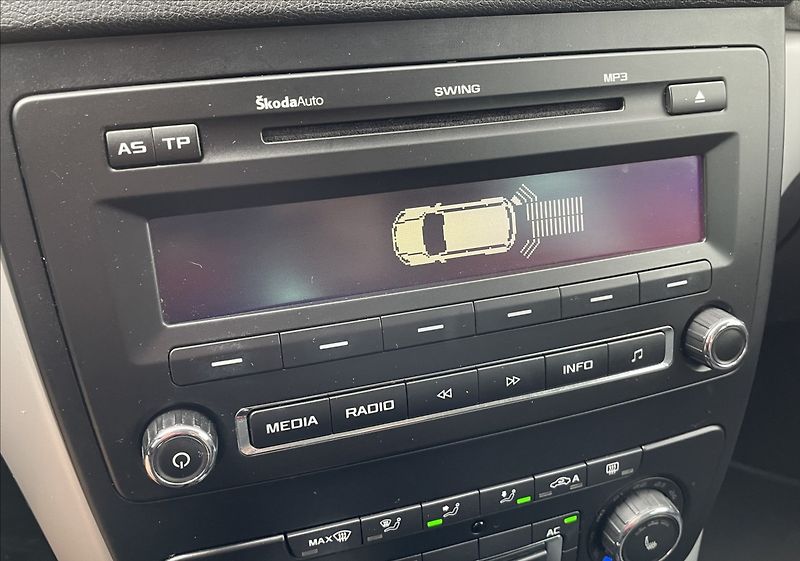 Škoda Yeti 1,2 tsi Style 77kw rozvody-ser - fotka 15 z 21