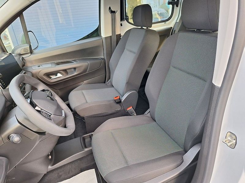 Peugeot Rifter (2026) ACTIVE BHDi 100 M6 - fotka 11 z 16