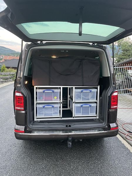 Volkswagen Caravelle (2019) výletní vůz, mazlík :-) - fotka 3 z 17