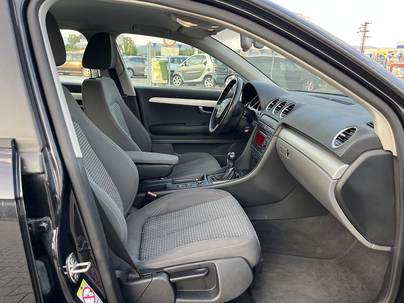 Seat Exeo (2011) 1.8 TSI-118kW - fotka 9 z 14