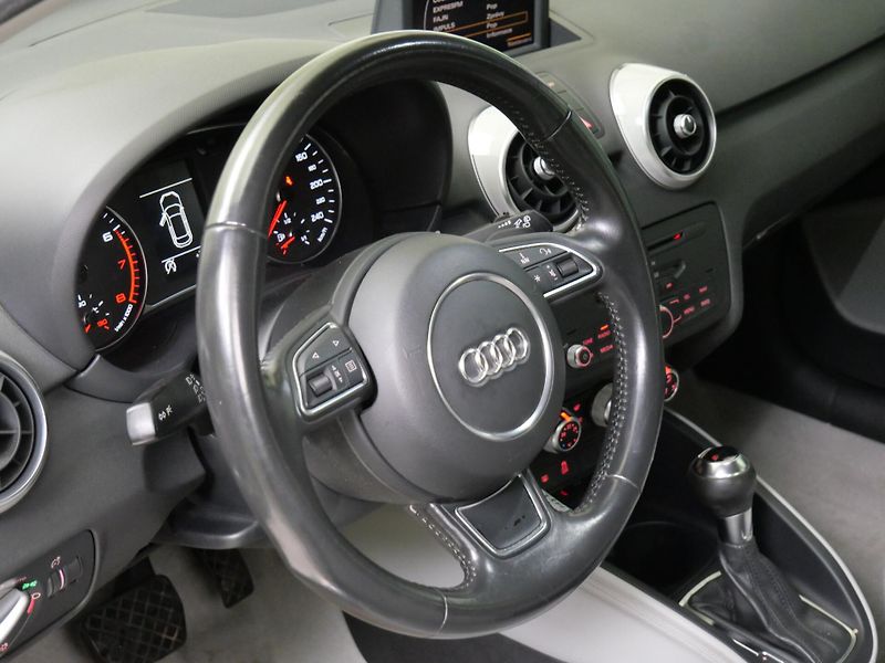 Audi A1 - fotka 14 z 23
