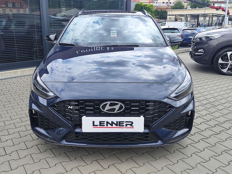 Hyundai i30 1.5 T-GDI/103kW N-Line DCT - fotka 2 z 36