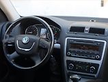 Škoda Octavia (2012) 2.0 TDI, Automat, Tempomat - náhled 7