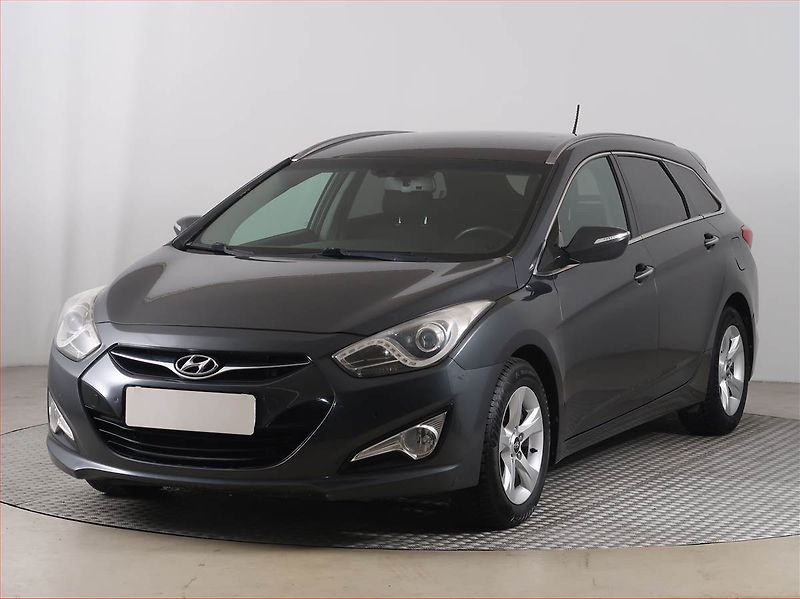 Hyundai i40 (2012) 1.7 CRDI, Tempomat - fotka 2 z 16