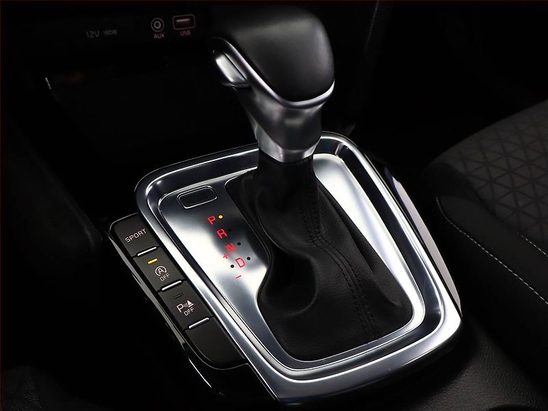 Kia Ceed (2019) Gold 1.4 T-GDI, Automat - fotka 11 z 18