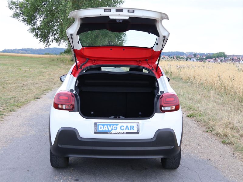 Citroën C3 1,2 PT 60kW CZ Shine Serv.Knih - fotka 9 z 34