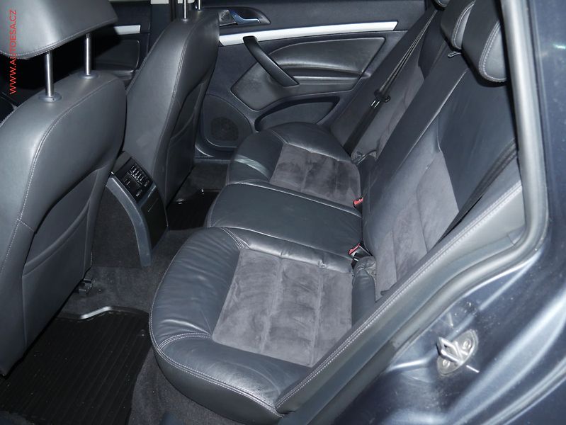 Škoda Octavia (2007) 2.0 TDi 4x4, Navi, bixen - fotka 10 z 20
