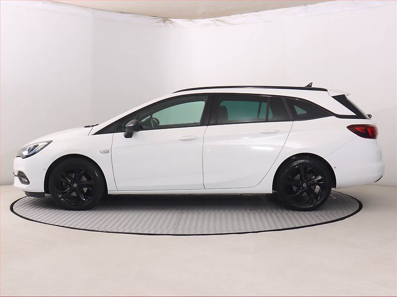 Opel Astra (2022) 1.5 CDTI, Automat, Serv.kniha - fotka 3 z 21